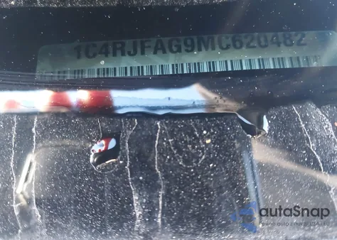 2021 Jeep Grand Cherokee Laredo E 4X4 из США, поврежденный, VIN 1C4RJFAG9MC620482